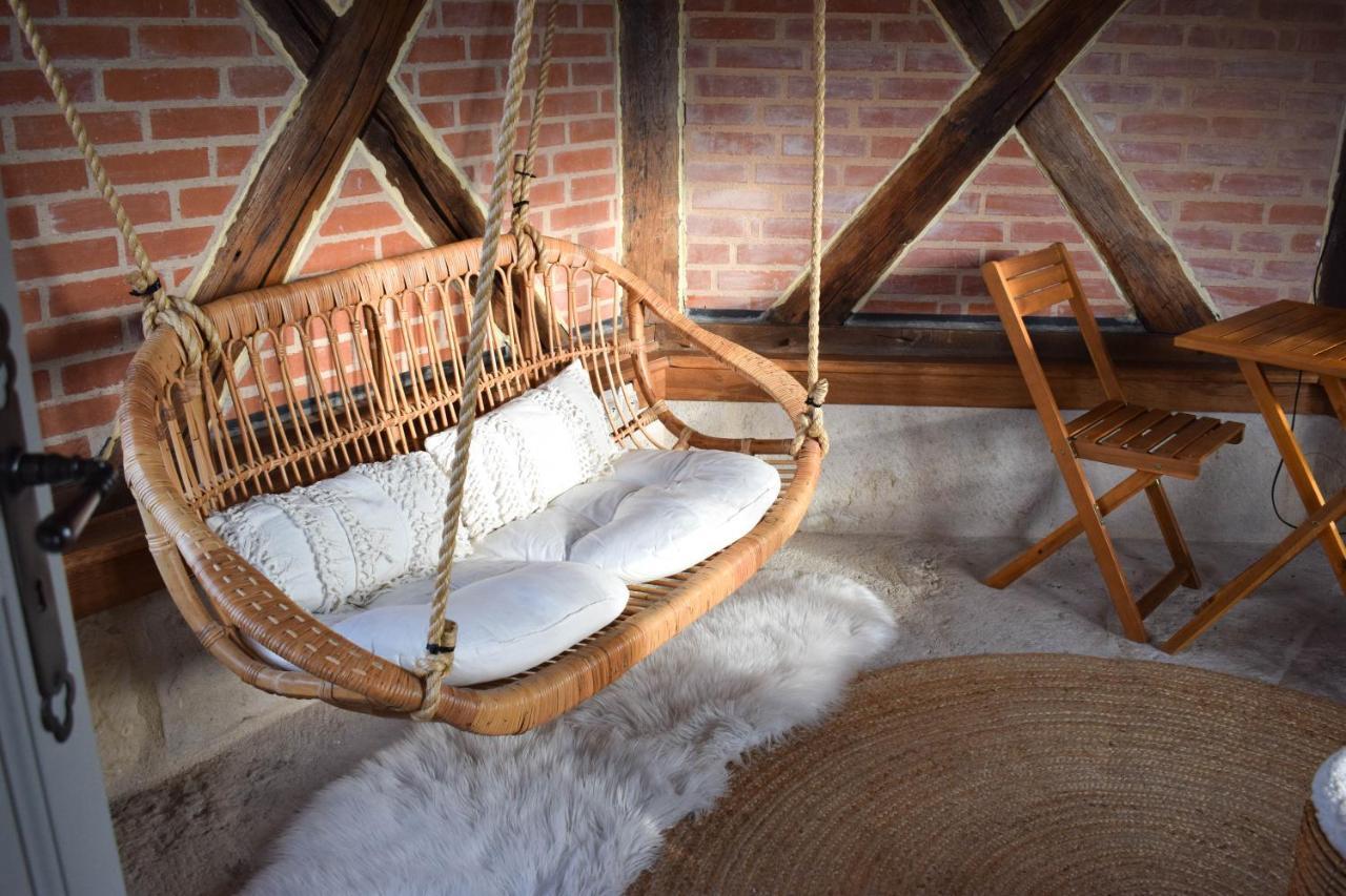 Appartement Classe "La Tour" Dole Exteriér fotografie