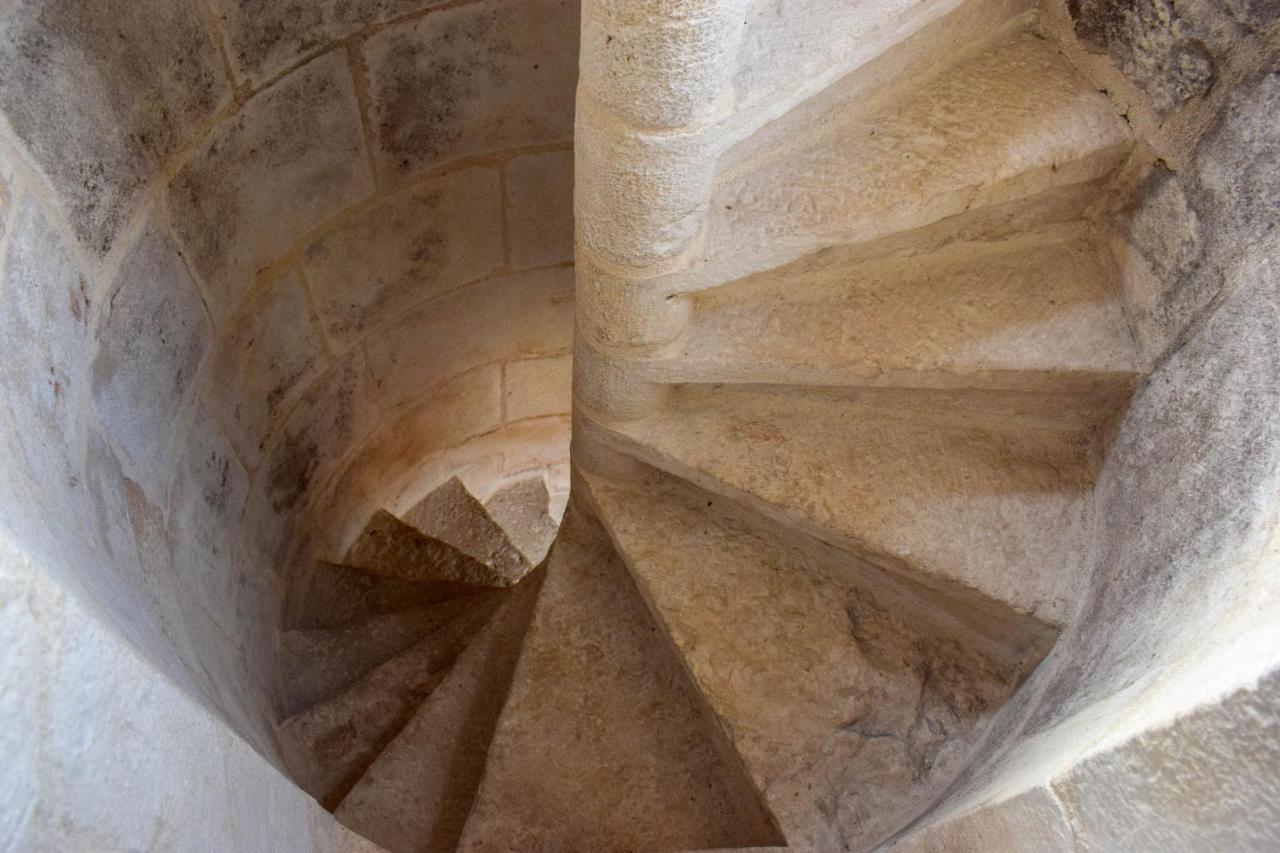 Appartement Classe "La Tour" Dole Exteriér fotografie